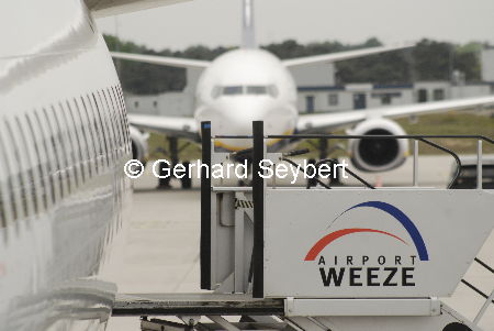 Airport Weeze Flughafen Niederrhein