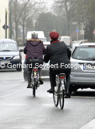 Gefhrliche Verkehrssituationen fr Radfahrer  