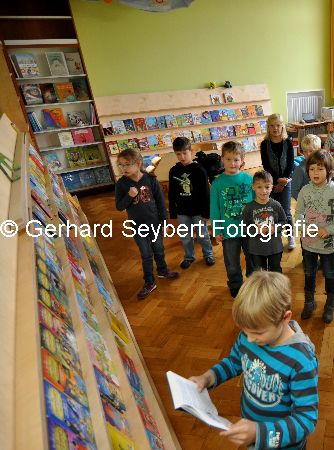 Neuer Leseraum Petrus-Canisius-Grundschule Weeze