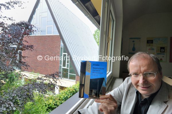 Straelen, Bonhoeffer-Kirche wird 50 Jahre, Festschrift