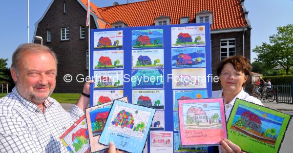 Grundschule Auwel-Holt hat Briefmarken extra frs Jubilum